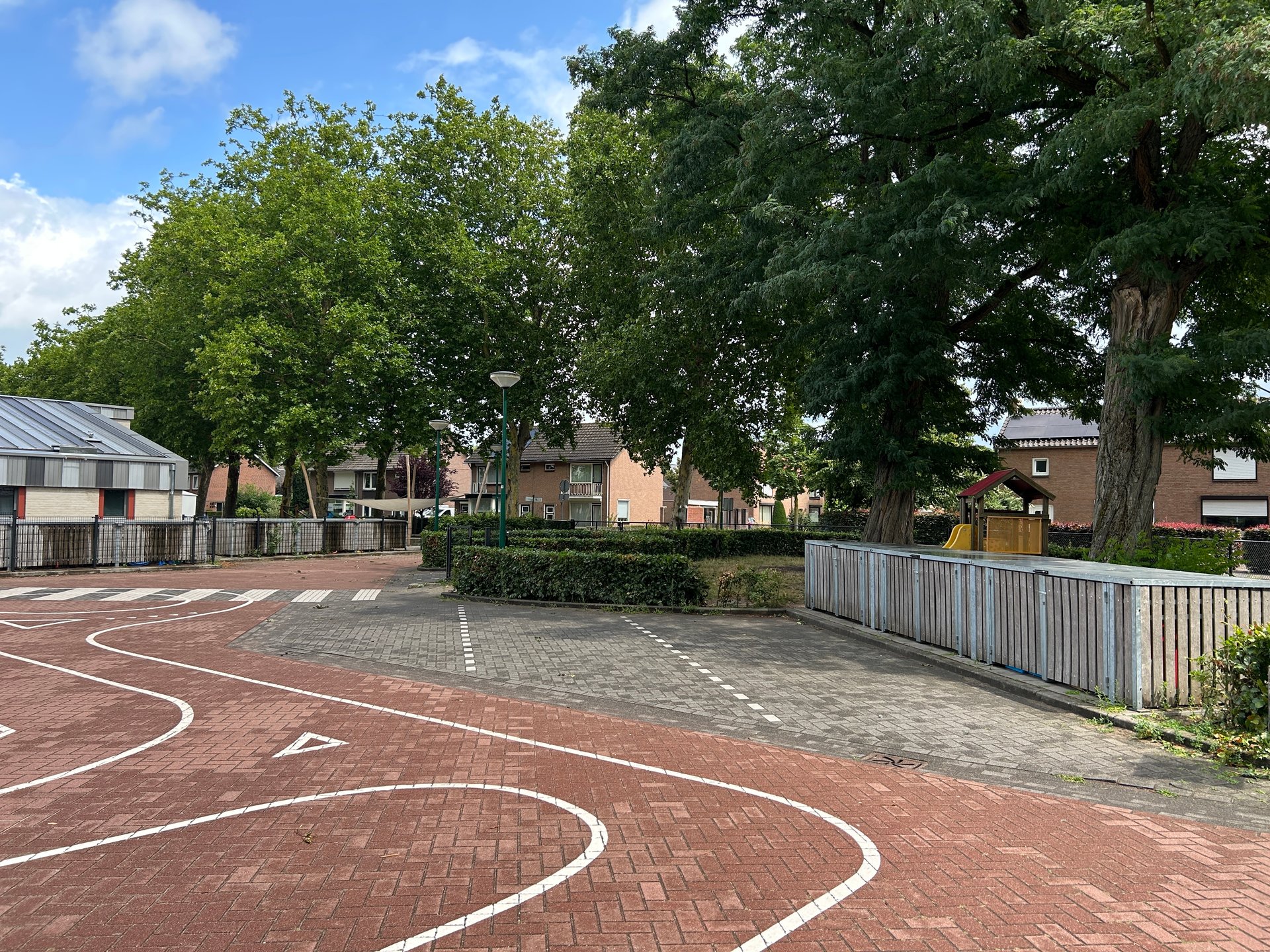 Lege plek van schoolterrein